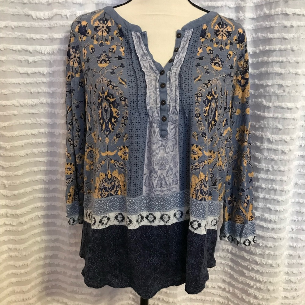 Lucky brand top